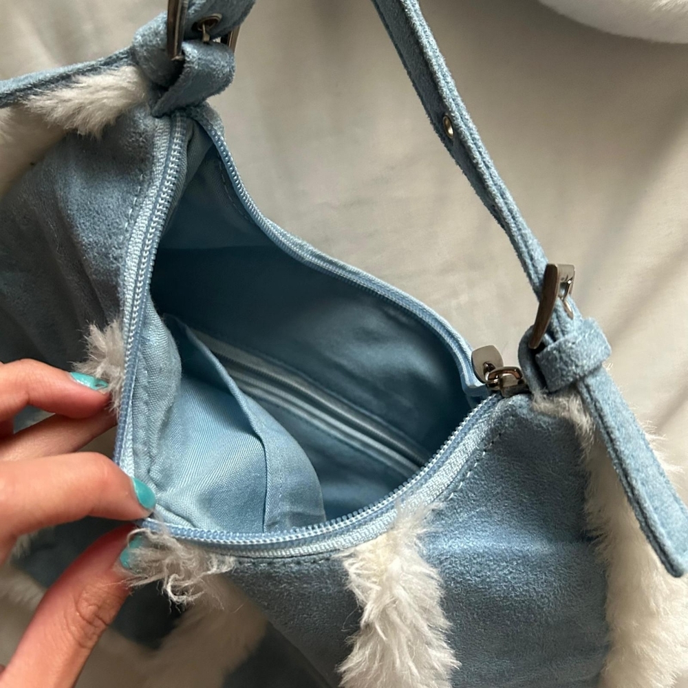 🤍 Y2K CYBER WINTER PURSE BUNDLE - Picture 3 of 3